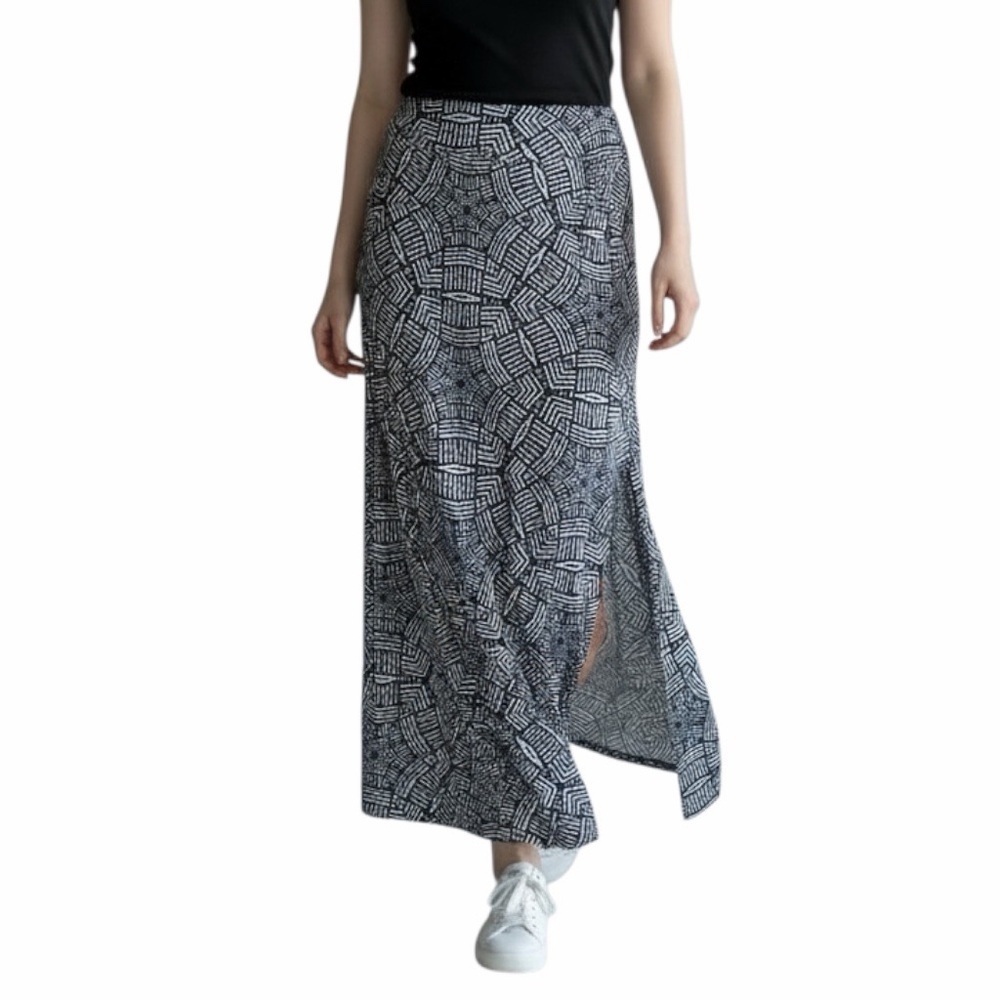 Aeropostale Women's Maxi Skirt L Blue Geometric Print Double Slit Hem Pull On